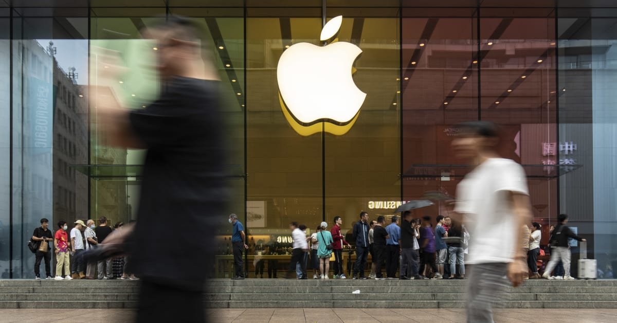 Photo of Apple is considering a $2 billion move that could change the streaming landscape